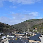 Plaza Mayor فندق فيلافرانكا ديل بيرزو