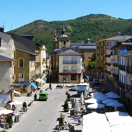 Plaza Mayor Отель