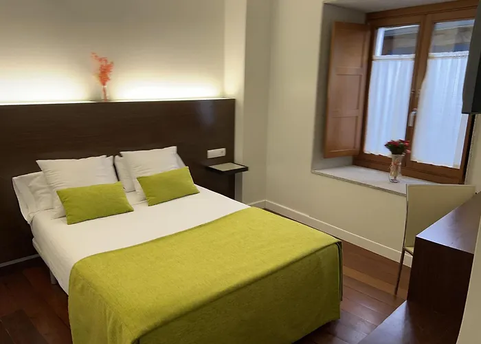 Plaza Mayor Вильяфранка-дель-Бьерсо