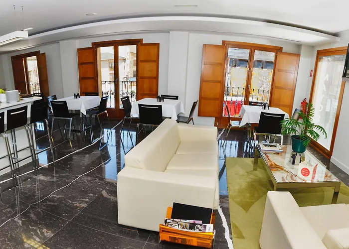 Plaza Mayor 비야프랑카델비에르소